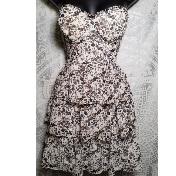 Guess Dresses & Skirts - Guess! Strapless Dress Summer Spring